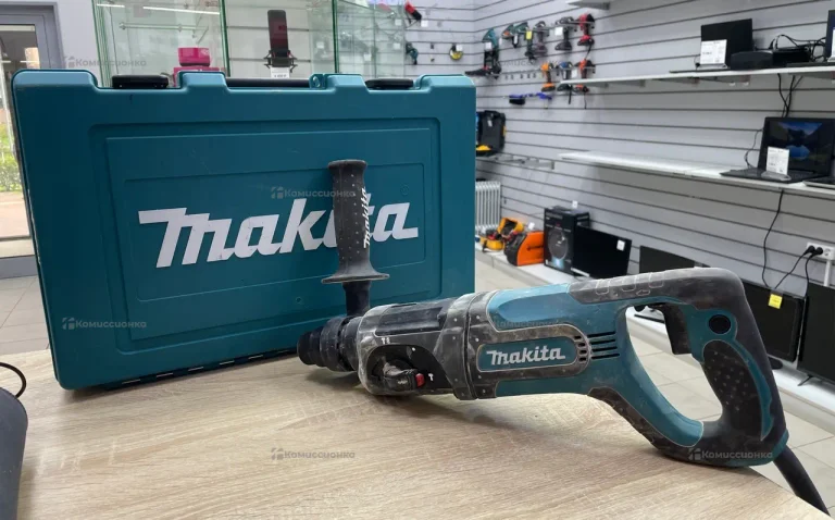 Перфоратор makita HR2475