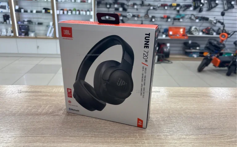 Наушники  JBL Tune 720bt