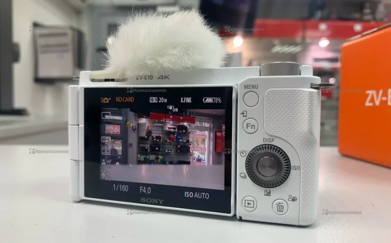 Фотоаппарат  Sony ZV-E10 kit