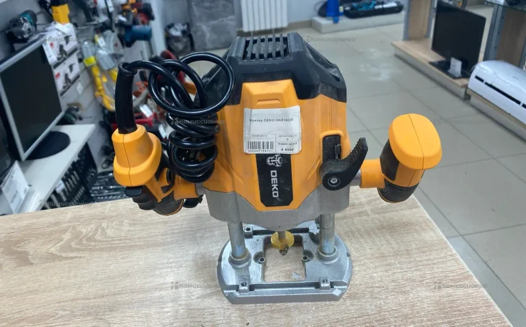 Вертикальный фрезер DEKO DKR1600E
