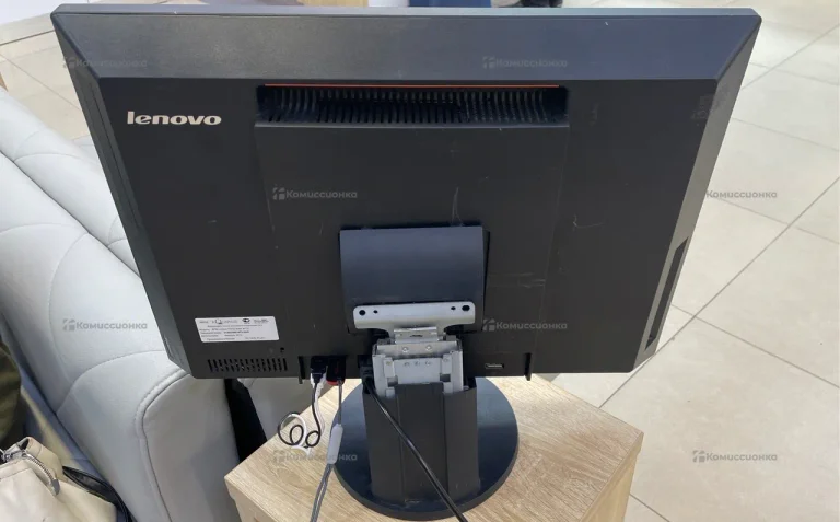 Моноблок  Lenovo 15