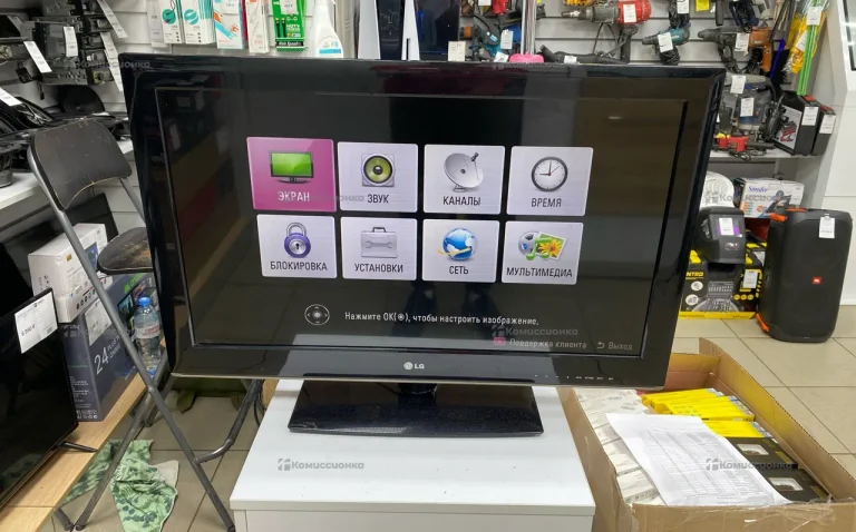 Телевизор LG• 32lm3400