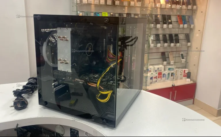 Системный блок  INVADER Qs2