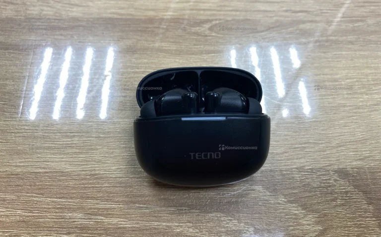 Наушники  Tecno