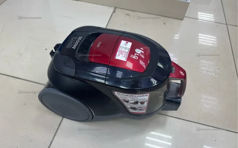 Пылесос  LG 1600W