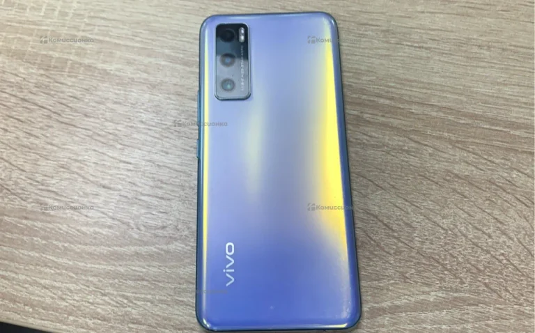 Vivo V20 2021 8/128 ГБ
