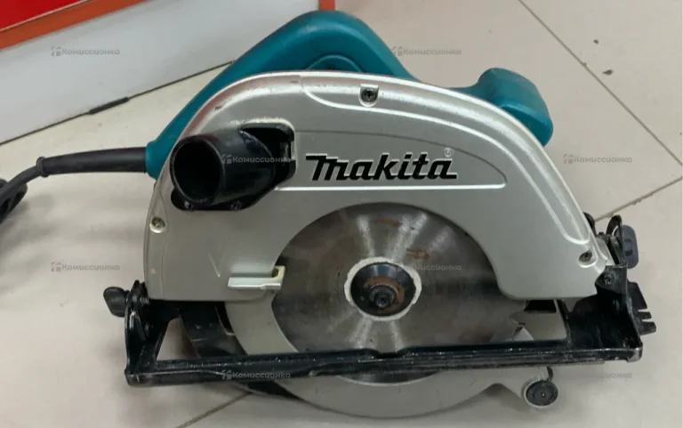 Дисковая пила makita 5704R