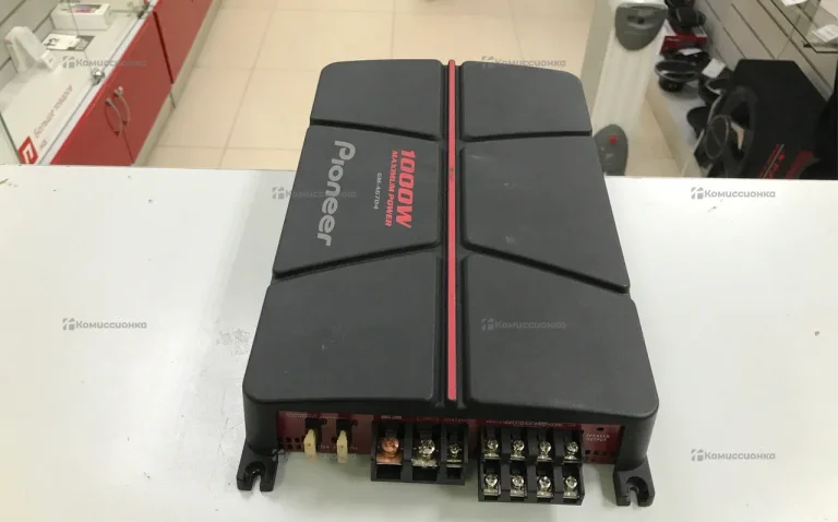 Усилитель  - Pioneer GM-A6704