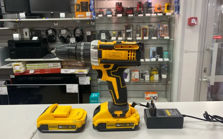 Dewalt шуруповерт реплика