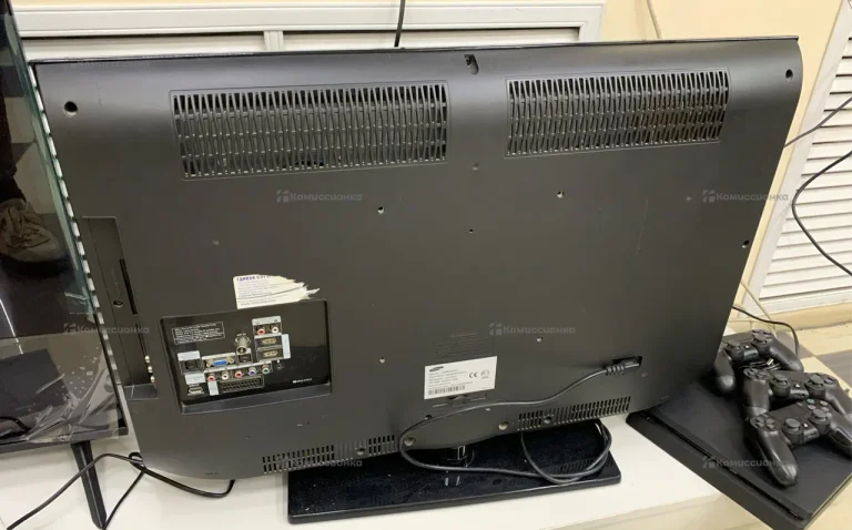 Телевизор Samsung le32b530