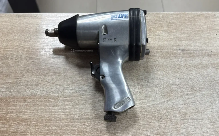 Гайковерт И