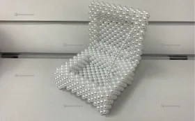 Шкатулка из бусин белый жемчуг