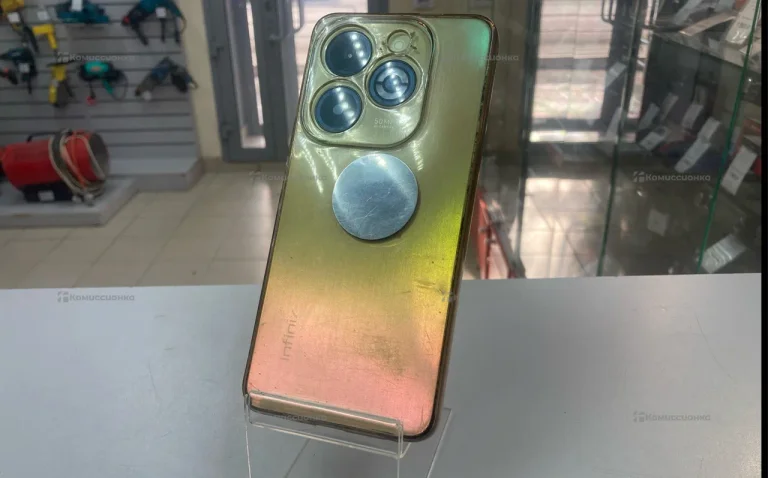 Infinix Smart 8 Plus 4/64 ГБ