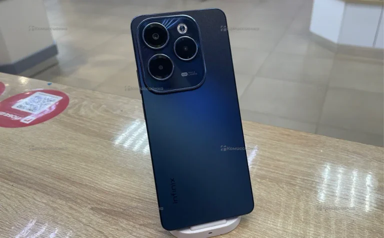 Infinix Hot 40 8/128 ГБ