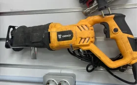 Сабельная пила DEKO DKRS1000