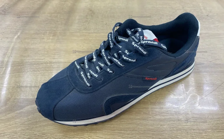 Кроссовки Sprandi черные 44
