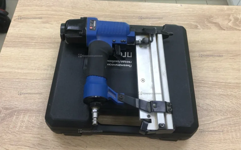 Пневматический гвозде/скобозабиватель Калибр ПГС3-