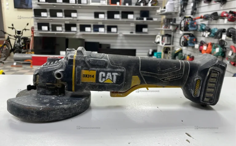 Аккумуляторная УШМ CAT DX314B