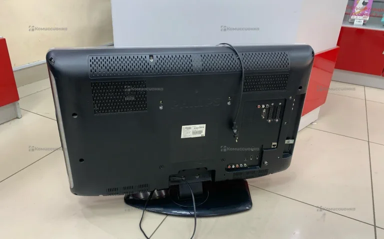 Телевизор Philips 32PFL8404H