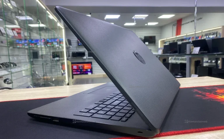 Ноутбук HP i3-5005U/5500/4RAM/240SSD