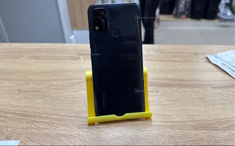 Infinix Hot 11 Play 4/64 ГБ