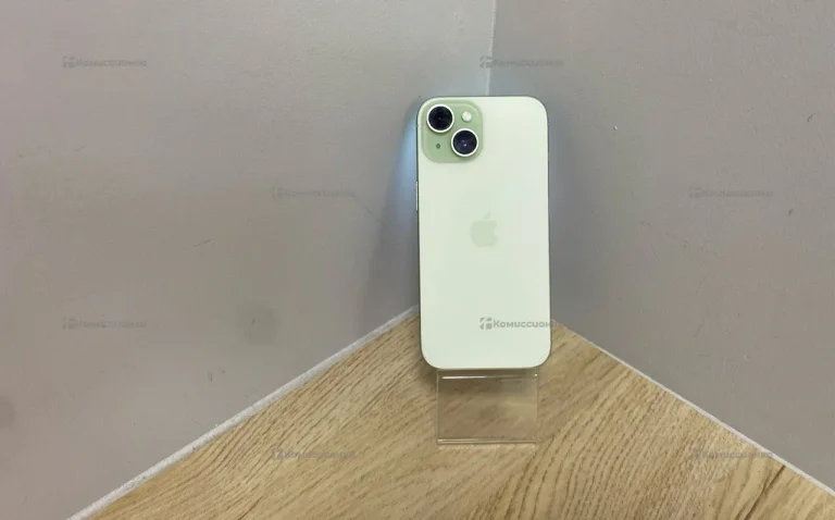 Apple iPhone 15 6/128 ГБ