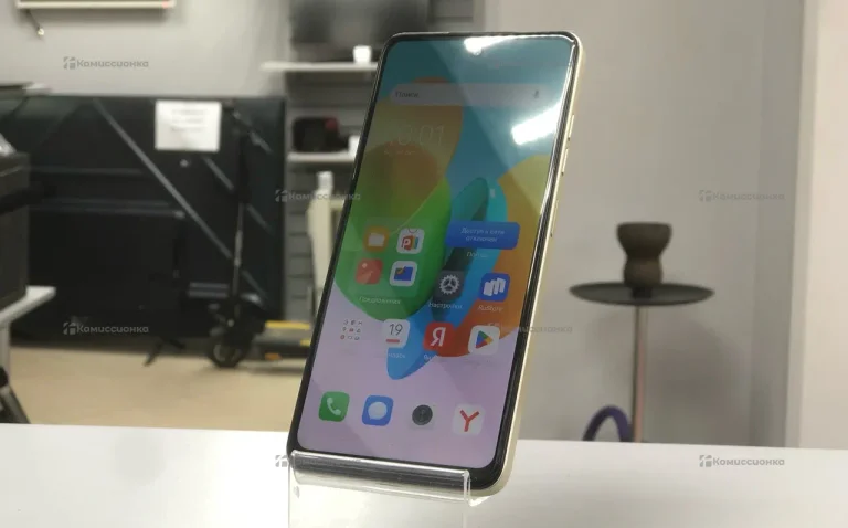 Tecno Spark 20C 8/128 ГБ