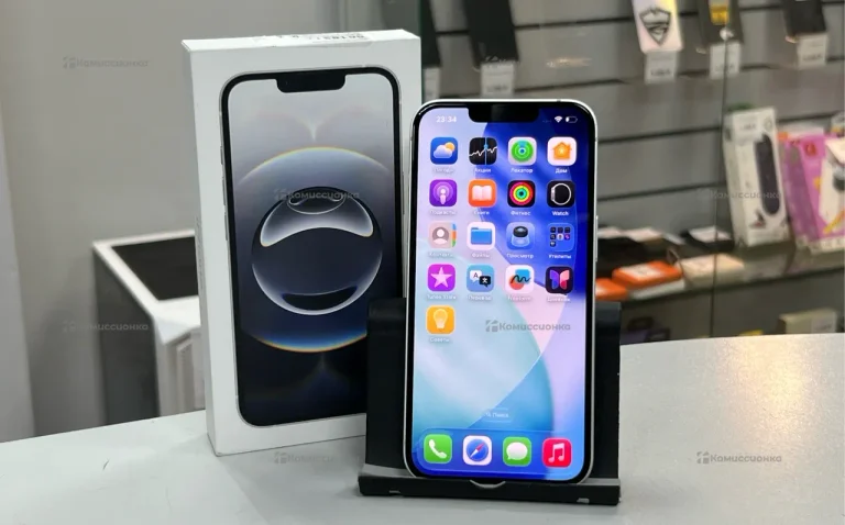 Apple iPhone 16e 8/128 ГБ