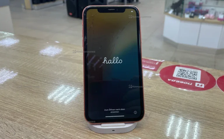 Apple iPhone XR 3/64 ГБ