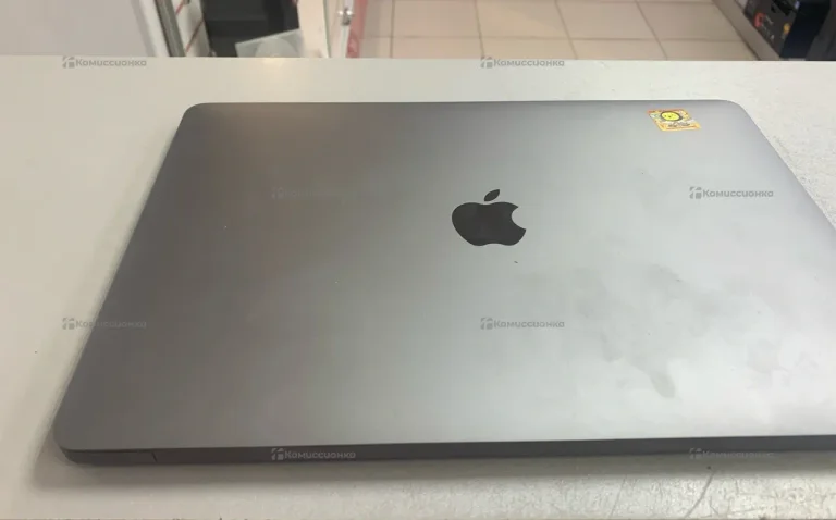 MacBook Air 2020 8/256