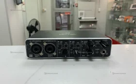 Behringer UMC 204HD