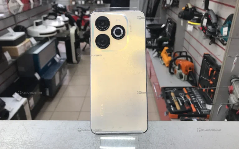 Infinix Smart 8 4/128GB
