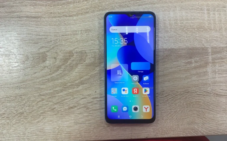 Tecno Spark 10 4/128 ГБ