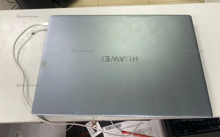 ноутбук HUAWEI