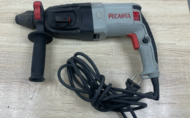 Перфоратор Ресанта П-32-1000К