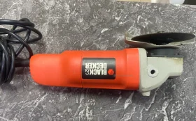 УШМ BLACK+DECKER BLACK+DECKER KG915