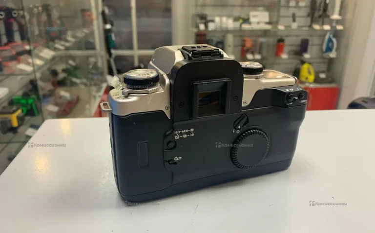 Фотоаппарат  Canon EOS 50e