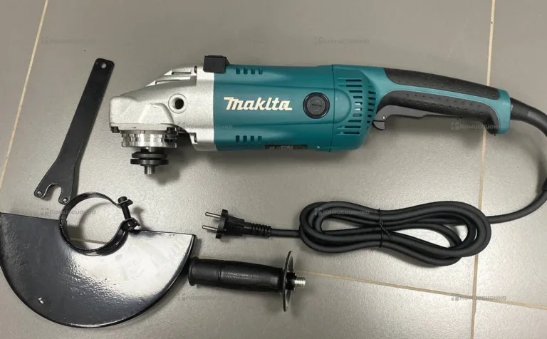 УШМ Makita 230mm GA9020