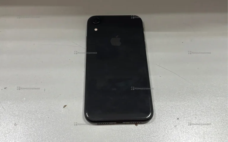 Apple iPhone. XR 64 ГБ