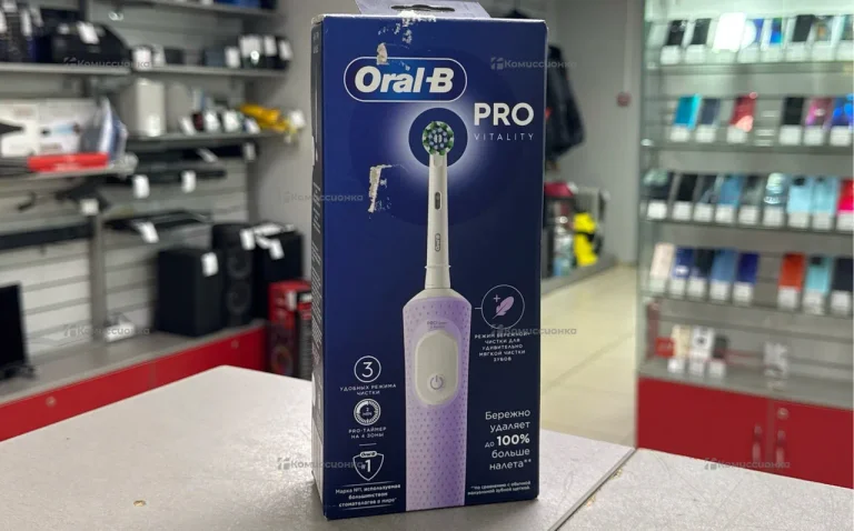 Электрическая зубная щетка Oral b Pro (новая)