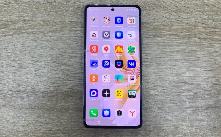 Tecno Camon 20 8/256 ГБ