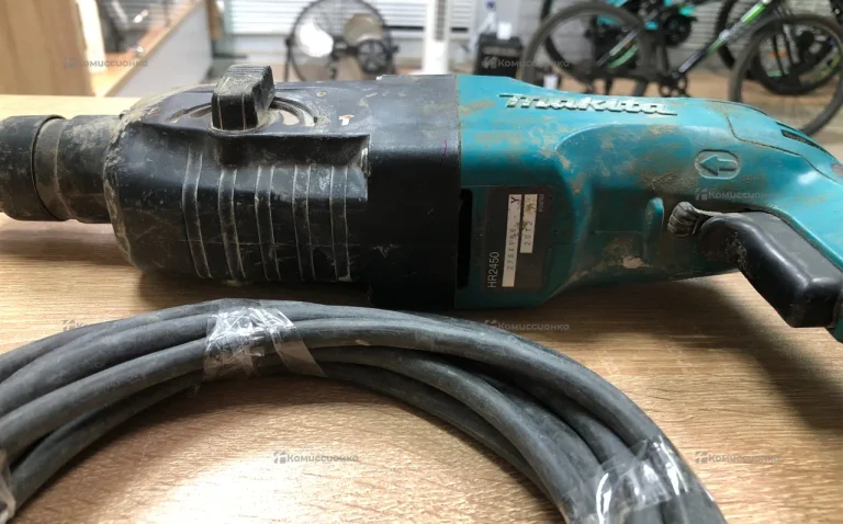 перфоратор Makita 2450