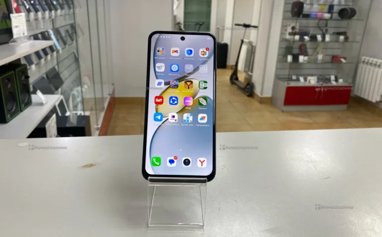 Tecno Spark Go 1 3/64 ГБ