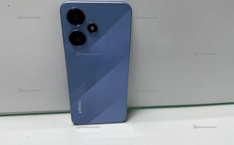 Infinix Hot 30 Play 8/128 ГБ