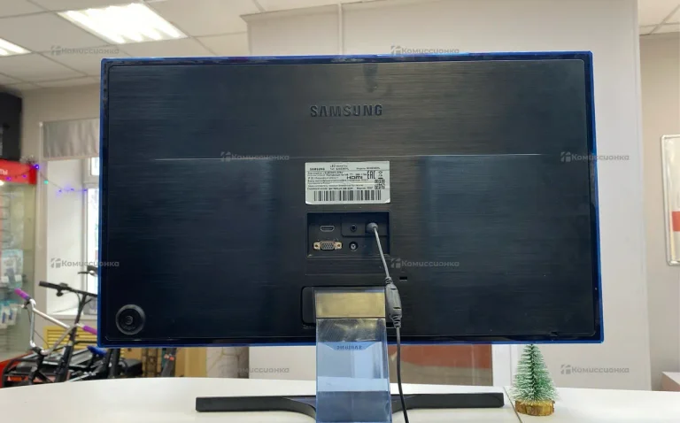 Монитор Samsung S24E390HL