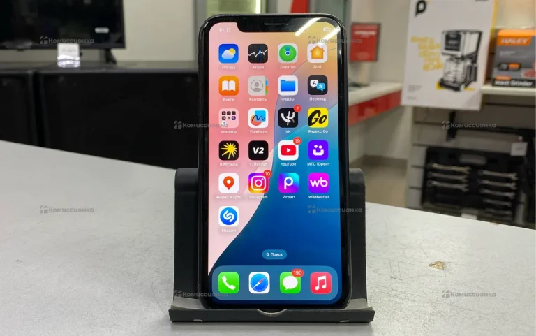 Apple  iPhone XR 64GB