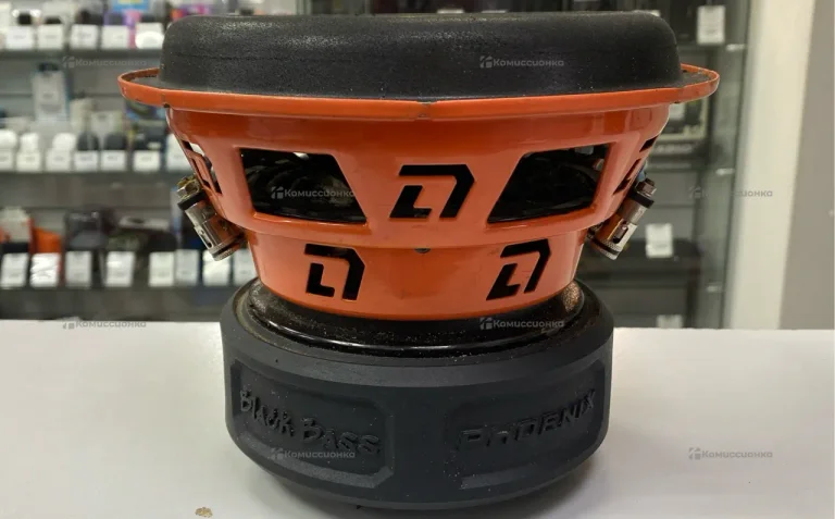 Сабвуфер  Phoenix Black Bass 8