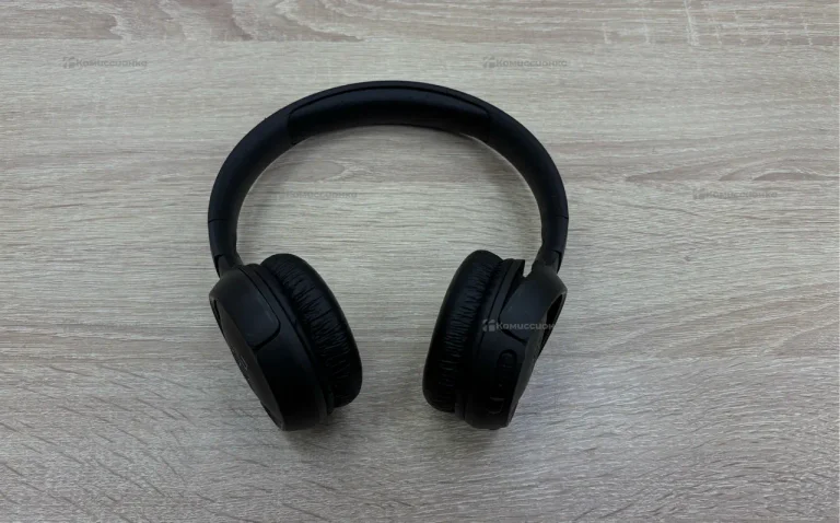 Наушники  JBL TUNE500Bt