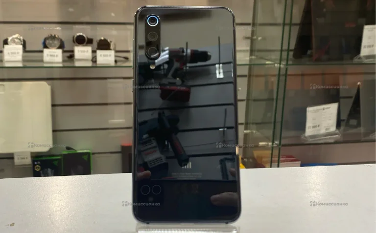 Xiaomi Mi 9 SE 6/128 ГБ