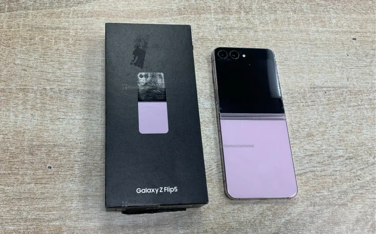 Samsung Z flip 5